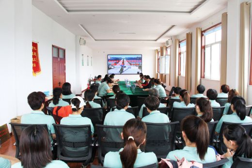 亚泰农业科技有限公司召开劳模表彰暨工会工作会议